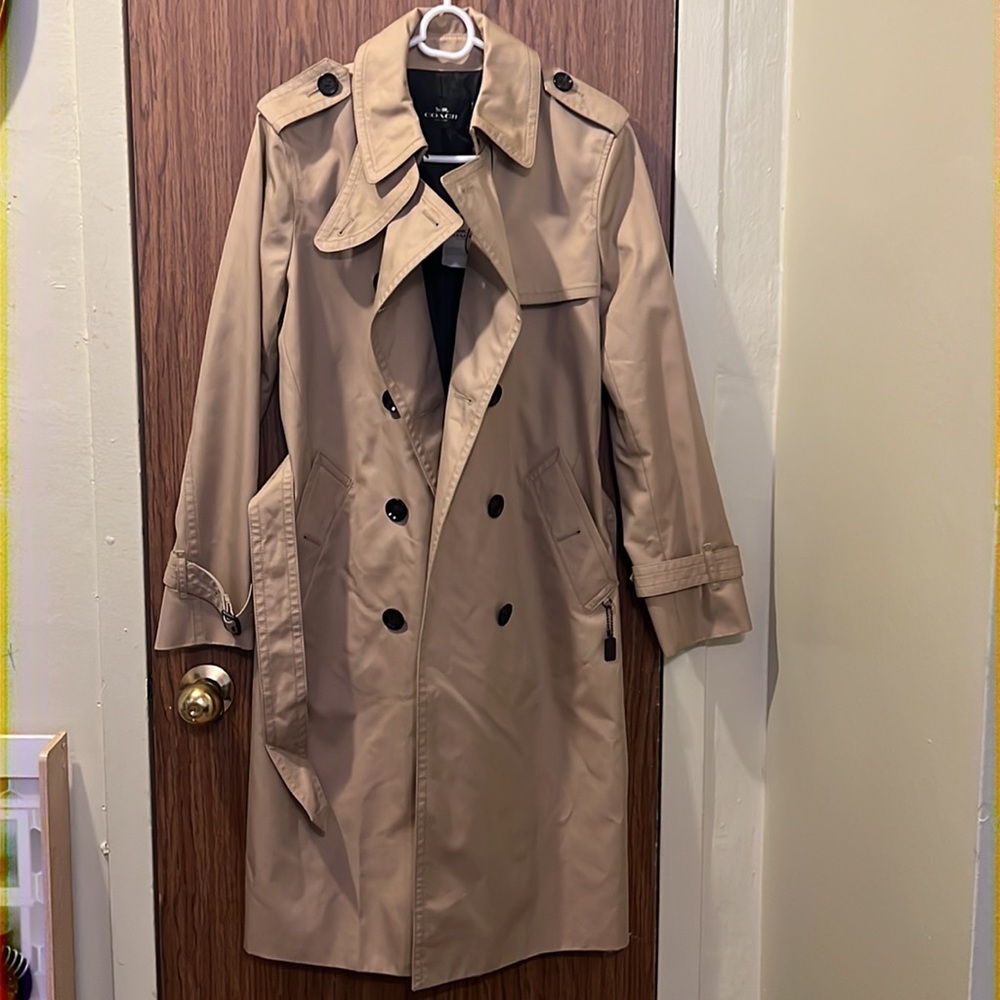 COACH WOMEN LONG TRENCH